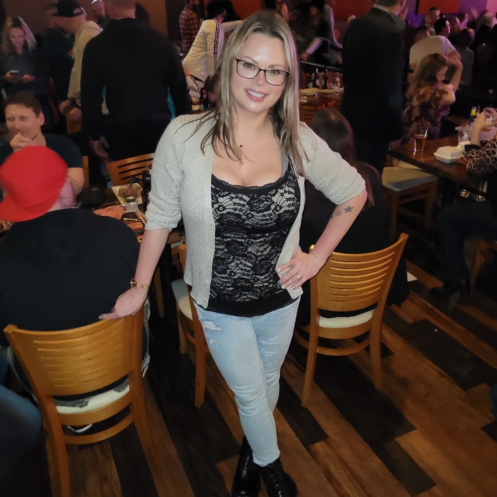 Meet your Posher, Victoria